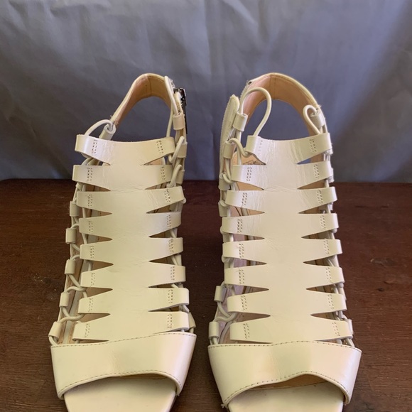 Shoes - Picture 5 of 5